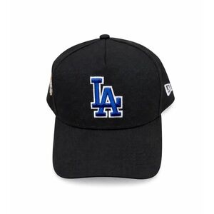 New Era Los Angeles Dodgers Black Cap with Blue LA Logo SnapBack